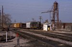 SBD 785 switches the yard